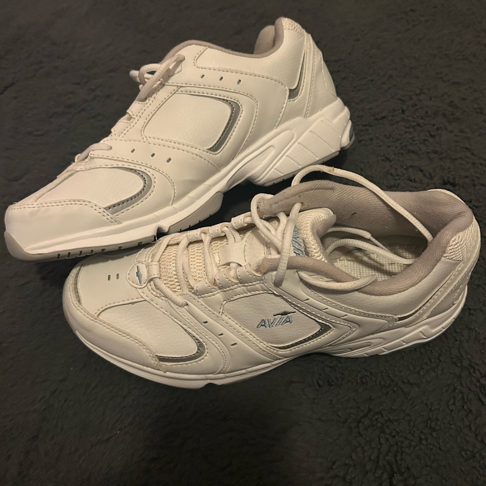 Avia Classic White Women's Sneakers
